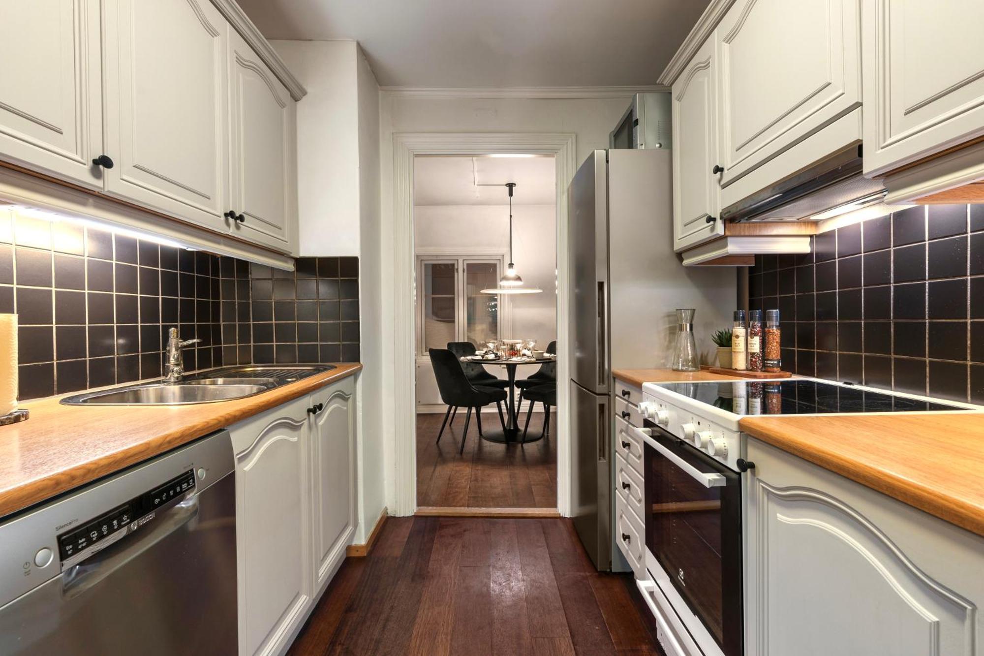 Elegant Apartment Center Of Тромсьо Екстериор снимка