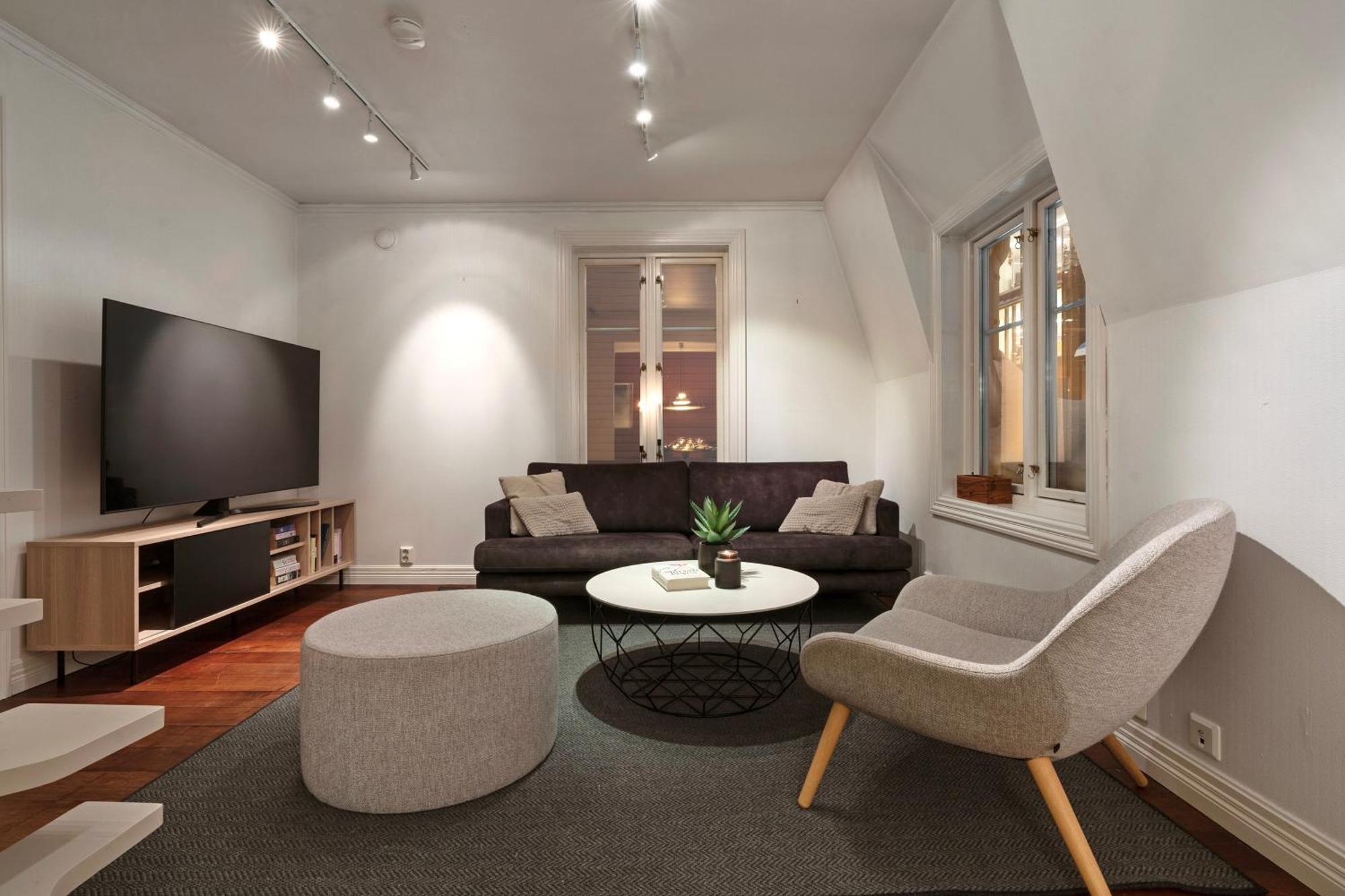Elegant Apartment Center Of Тромсьо Екстериор снимка